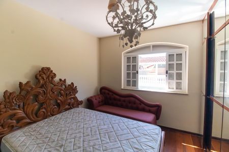 Casa para alugar com 441m², 5 quartos e 1 vagaSuíte 