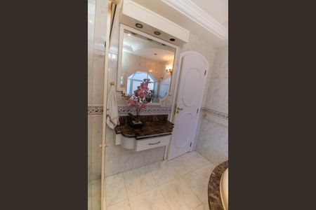 Casa para alugar com 441m², 5 quartos e 1 vagaBanheiro 2
