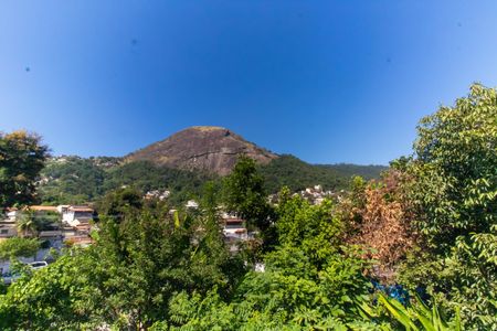 Casa para alugar com 441m², 5 quartos e 1 vagaVista