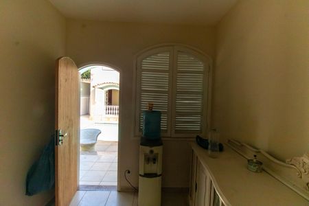 Casa para alugar com 441m², 5 quartos e 1 vagaQuarto de Serviço