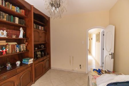Casa para alugar com 441m², 5 quartos e 1 vagaQuarto 2