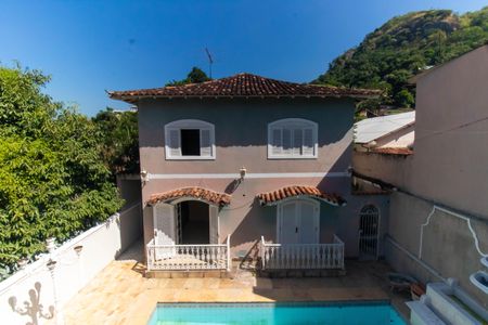 Casa para alugar com 441m², 5 quartos e 1 vagaÁrea externa