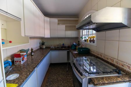 Casa para alugar com 441m², 5 quartos e 1 vagaCozinha