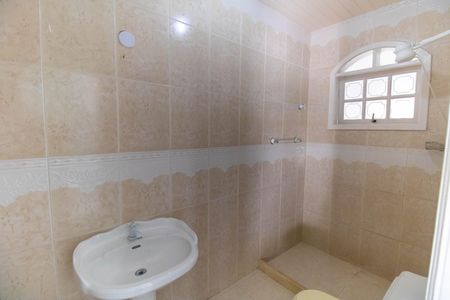 Casa para alugar com 441m², 5 quartos e 1 vagaBanheiro de serviço