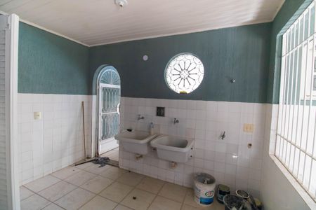 Casa para alugar com 441m², 5 quartos e 1 vagaÁrea de Serviço