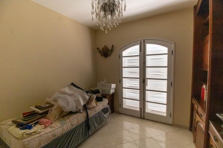 Casa para alugar com 441m², 5 quartos e 1 vagaQuarto 2