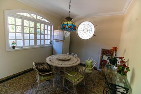 Casa para alugar com 441m², 5 quartos e 1 vagaCozinha