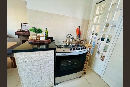 Apartamento à venda com 80m², 2 quartos e sem vaga