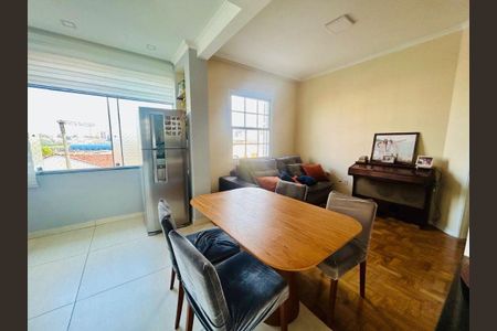 Apartamento à venda com 80m², 2 quartos e sem vaga