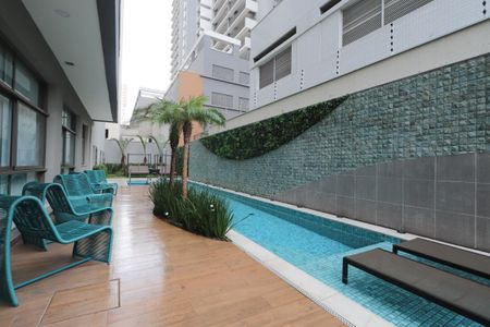 Studio à venda com 25m², 1 quarto e sem vaga Studio à venda com 25m², 1 quarto e sem vagaÁrea comum - Piscina