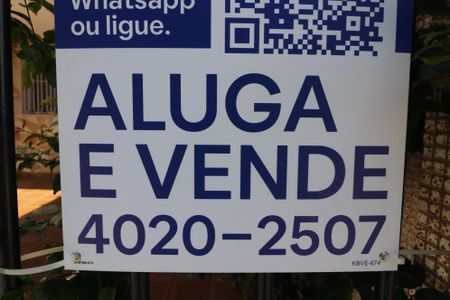 Casa à venda com 125m², 3 quartos e 2 vagasFachada