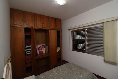Casa à venda com 125m², 3 quartos e 2 vagasQuarto 3