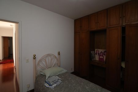 Casa à venda com 125m², 3 quartos e 2 vagasQuarto 3