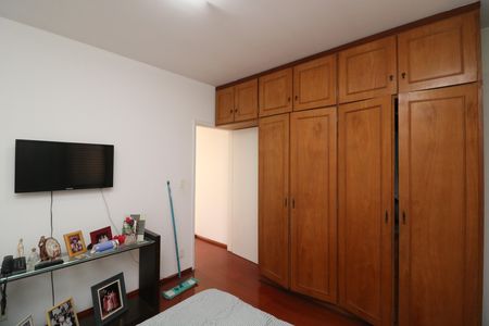 Casa à venda com 125m², 3 quartos e 2 vagasQuarto