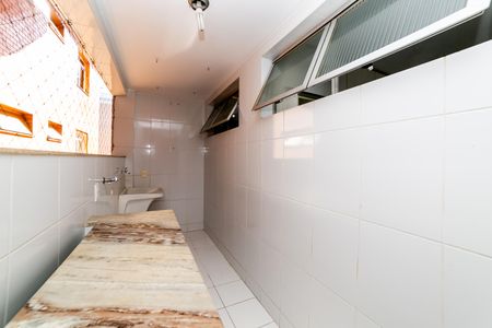 Apartamento à venda com 133m², 3 quartos e 2 vagas Apartamento à venda com 133m², 3 quartos e 2 vagasÁrea de Serviço
