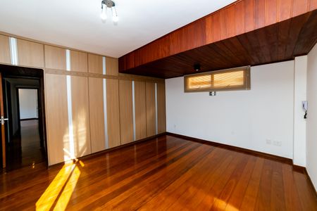 Suíte de apartamento à venda com 3 quartos, 133m² em Sagrada Família, Belo Horizonte