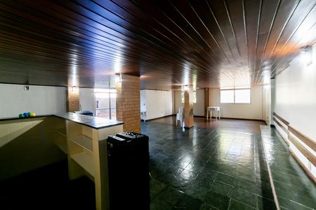 Apartamento à venda com 133m², 3 quartos e 2 vagas Apartamento à venda com 133m², 3 quartos e 2 vagasÁrea comum - Salão de festas