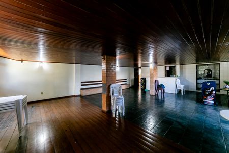 Apartamento à venda com 133m², 3 quartos e 2 vagas Apartamento à venda com 133m², 3 quartos e 2 vagasÁrea comum - Salão de festas
