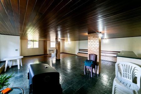 Apartamento à venda com 133m², 3 quartos e 2 vagas Apartamento à venda com 133m², 3 quartos e 2 vagasÁrea comum - Salão de festas