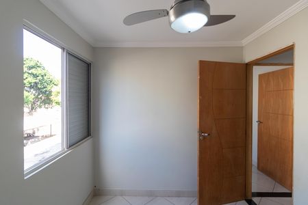 Apartamento à venda com 59m², 3 quartos e 1 vaga Apartamento à venda com 59m², 3 quartos e 1 vagaQuarto 02