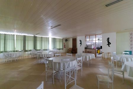 Apartamento à venda com 59m², 3 quartos e 1 vaga Apartamento à venda com 59m², 3 quartos e 1 vagaÁrea comum - Salão de festas