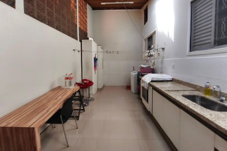 Casa à venda com 270m², 3 quartos e 5 vagasÁrea gourmet
