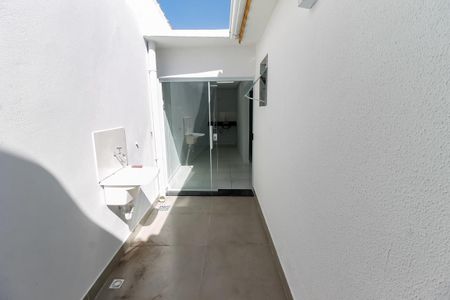 Casa à venda com 71m², 2 quartos e 1 vaga Casa à venda com 71m², 2 quartos e 1 vagaÁrea de Serviço