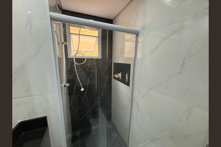Casa à venda com 54m², 2 quartos e 1 vagaBanheiro