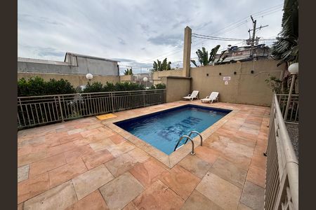Casa à venda com 54m², 2 quartos e 1 vagaÁrea comum - Piscina