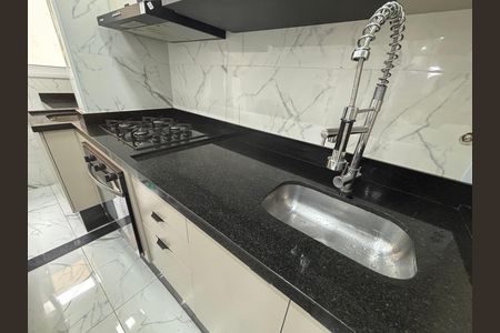 Casa à venda com 54m², 2 quartos e 1 vagaCozinha