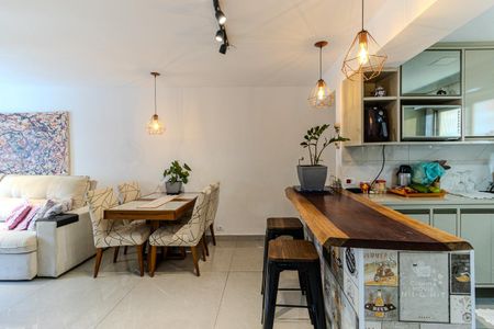 Sala de apartamento para alugar com 1 quarto, 50m² em República, São Paulo