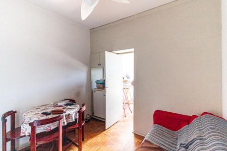 Apartamento à venda com 32m², 1 quarto e sem vagaSala