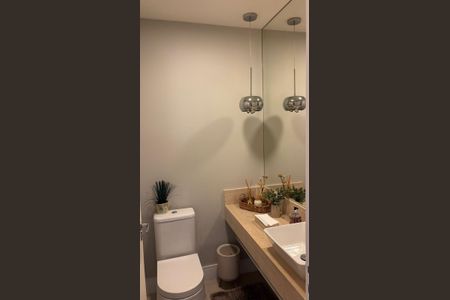 Apartamento à venda com 132m², 3 quartos e 2 vagas Apartamento à venda com 132m², 3 quartos e 2 vagasBanheiro