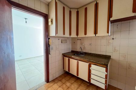 Apartamento à venda com 78m², 2 quartos e 1 vagaCozinha