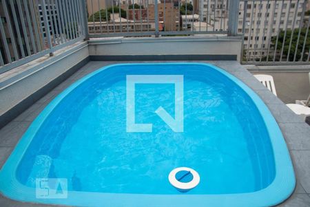 Studio à venda com 29m², 1 quarto e sem vagaPiscina