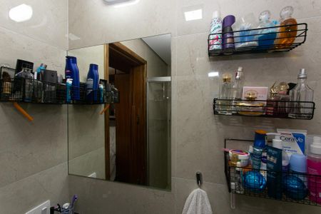 Apartamento à venda com 114m², 3 quartos e 2 vagas Apartamento à venda com 114m², 3 quartos e 2 vagasBanheiro da Suíte