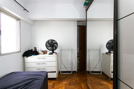 Apartamento à venda com 114m², 3 quartos e 2 vagas Apartamento à venda com 114m², 3 quartos e 2 vagasQuarto 1