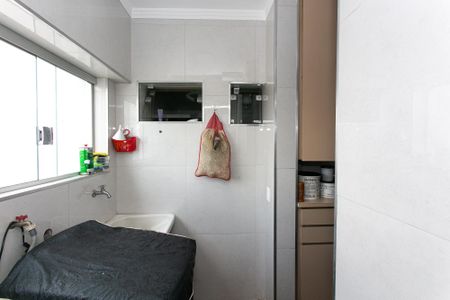 Apartamento à venda com 114m², 3 quartos e 2 vagas Apartamento à venda com 114m², 3 quartos e 2 vagasÁrea de Serviço