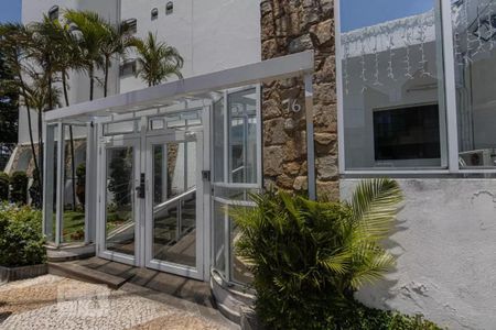 Apartamento à venda com 114m², 3 quartos e 2 vagas Apartamento à venda com 114m², 3 quartos e 2 vagasFachada