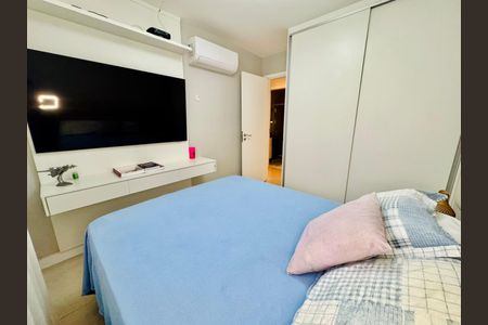 Quarto de apartamento à venda com 3 quartos, 116m² em Charitas, Niterói