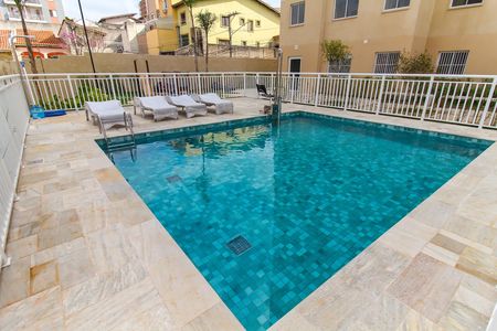 Apartamento à venda com 32m², 2 quartos e sem vaga Apartamento à venda com 32m², 2 quartos e sem vagaÁrea Comum