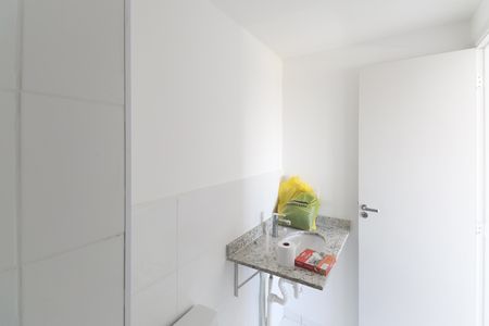 Apartamento à venda com 56m², 2 quartos e 1 vaga Apartamento à venda com 56m², 2 quartos e 1 vagaBanheiro da Suíte