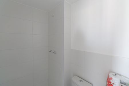 Apartamento à venda com 56m², 2 quartos e 1 vaga Apartamento à venda com 56m², 2 quartos e 1 vagaBanheiro