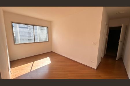 Sala/Cozinha de apartamento para alugar com 1 quarto, 42m² em Campo Belo, São Paulo