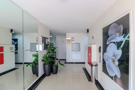 Apartamento para alugar com 44m², 2 quartos e 1 vagaHall de entrada