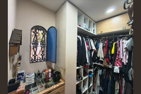 Casa à venda com 350m², 5 quartos e 4 vagas