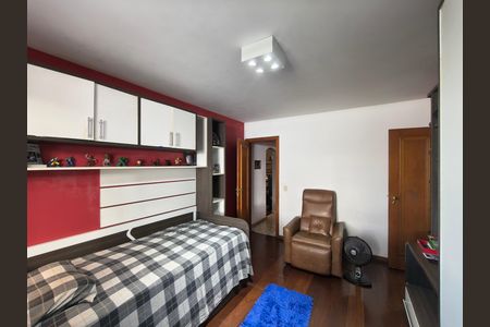Casa à venda com 350m², 5 quartos e 4 vagas