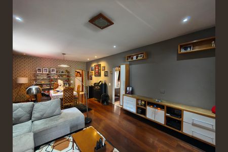 Casa à venda com 5 quartos, 350m² em Pechincha, Rio de Janeiro