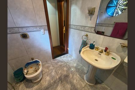 Casa à venda com 350m², 5 quartos e 4 vagas