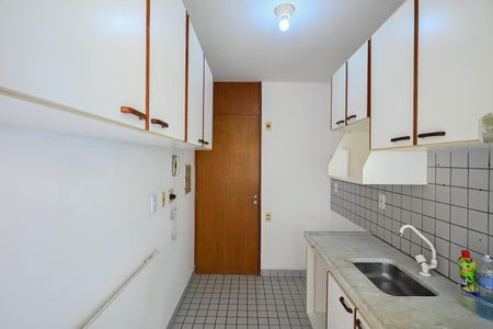 Apartamento à venda com 72m², 2 quartos e 1 vagaCozinha